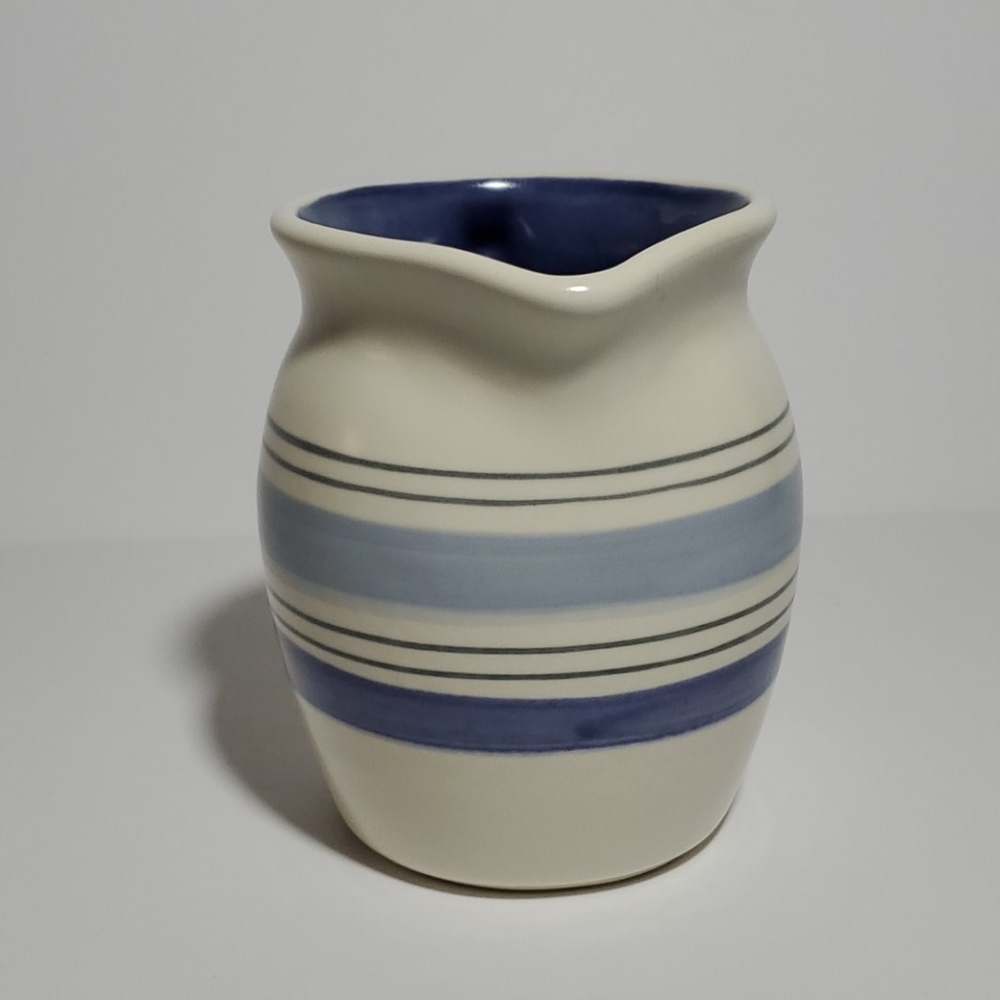 Pfaltzgraff Rio Striped Creamer - Picture 4 of 6